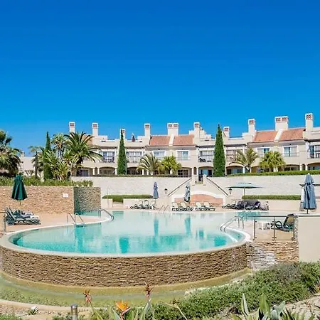 Appartement Sleeps 6 With Pool Air Con And Wifi *