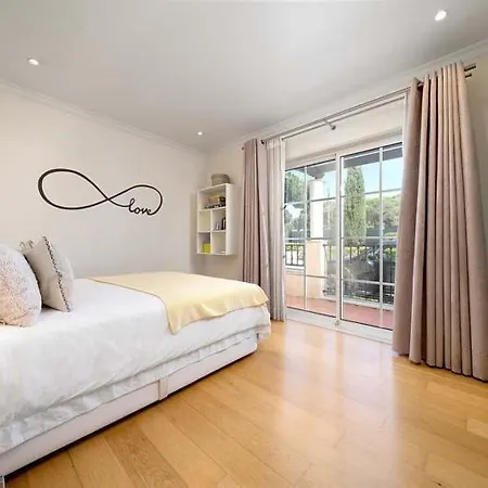 Sleeps 6 With Pool Air Con And Wifi Appartement Vilamoura